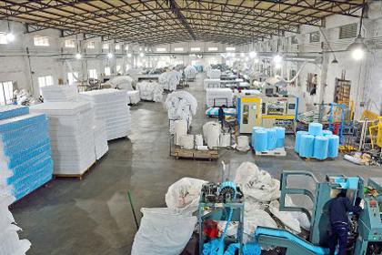 Пена памяти тюфяка весны кармана евро гостиницы верхняя гибридная 3